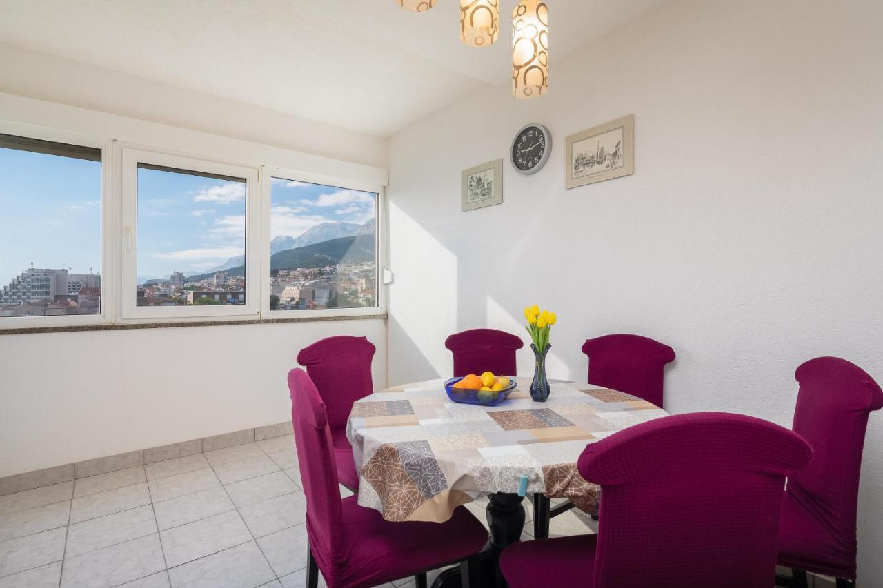 Edita - Apartment In Town Centre Makarska Exterior photo